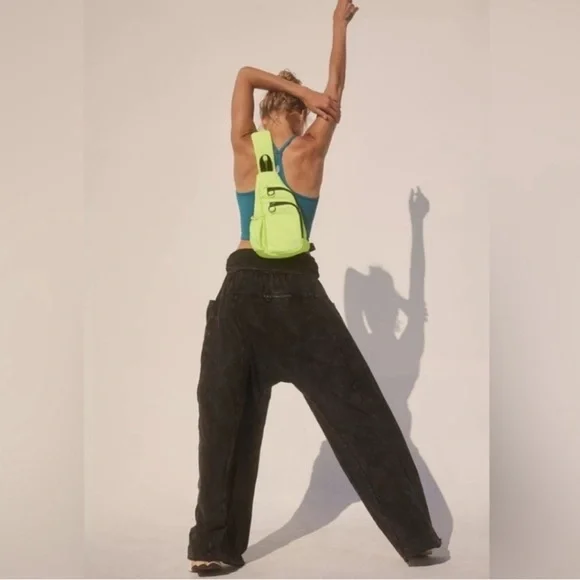 FREE PEOPLE✨NEW✨ Hot Shot Sports Pants in Black